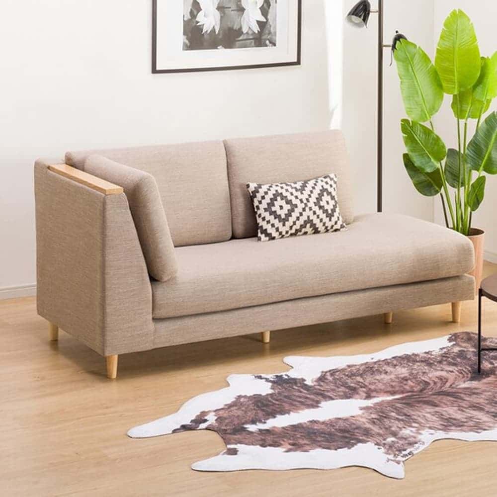 どんなお部屋にも馴染みやすいシンプルデザイン。