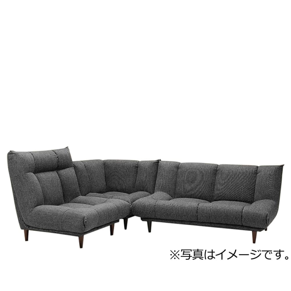 脚付きソファにも♪