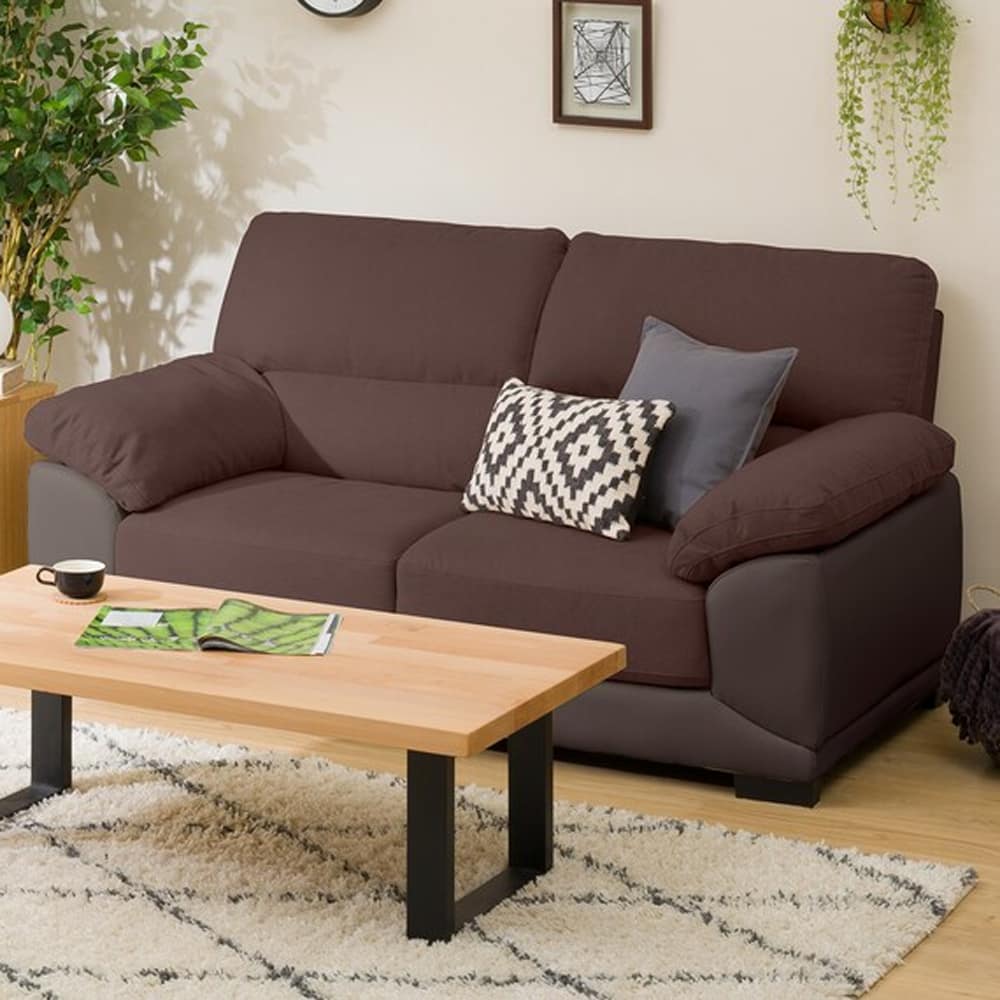 【ニトリ】　２人用ソファ　２Ｐソファ　ウォール３ＫＤ　ＤＢＲ　ダークブラウン:フィット感のある座り心地のソファです