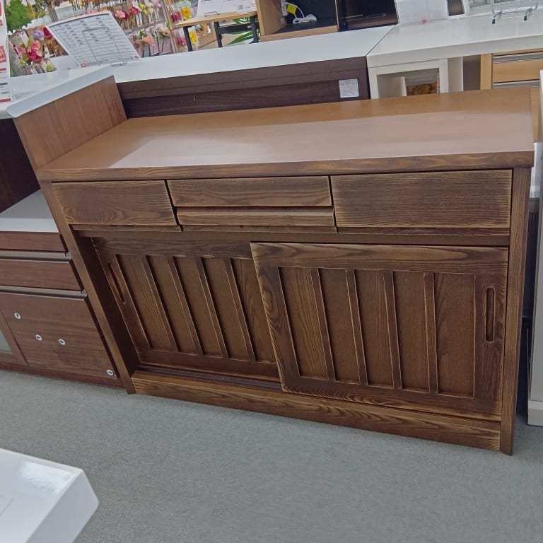 【草加店　関東一部地域限定　展示特価品】　カウンター　茶々120