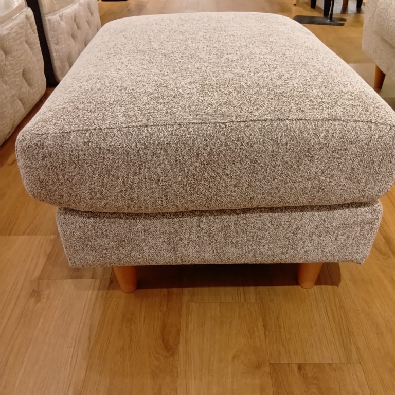 ホームズ荏田店 関東一部地域限定 展示特価品】 2．5人掛けソファ＋
