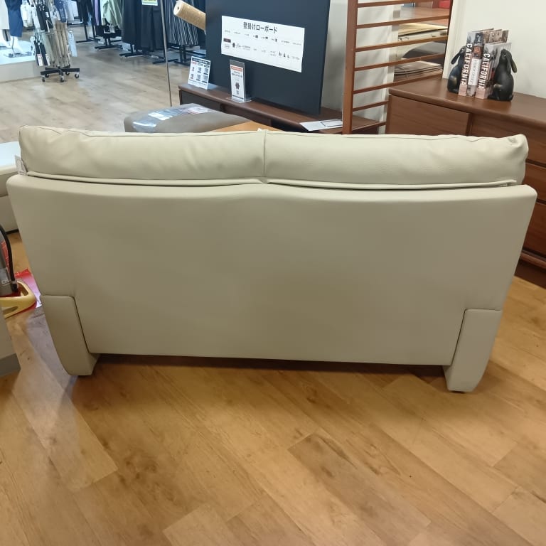 府中店 関東一部地域限定 展示特価品】 2.5人掛けソファ デビュー