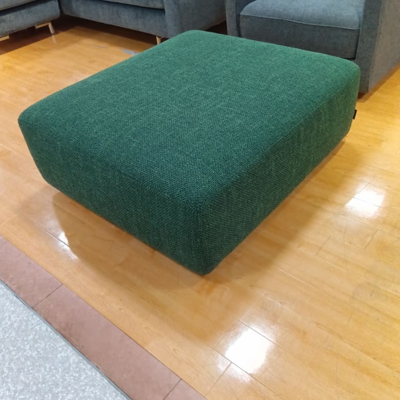 【ホームズ仙川店 関東一部地域限定 展示特価品】 スツール ノワール810  Iランク