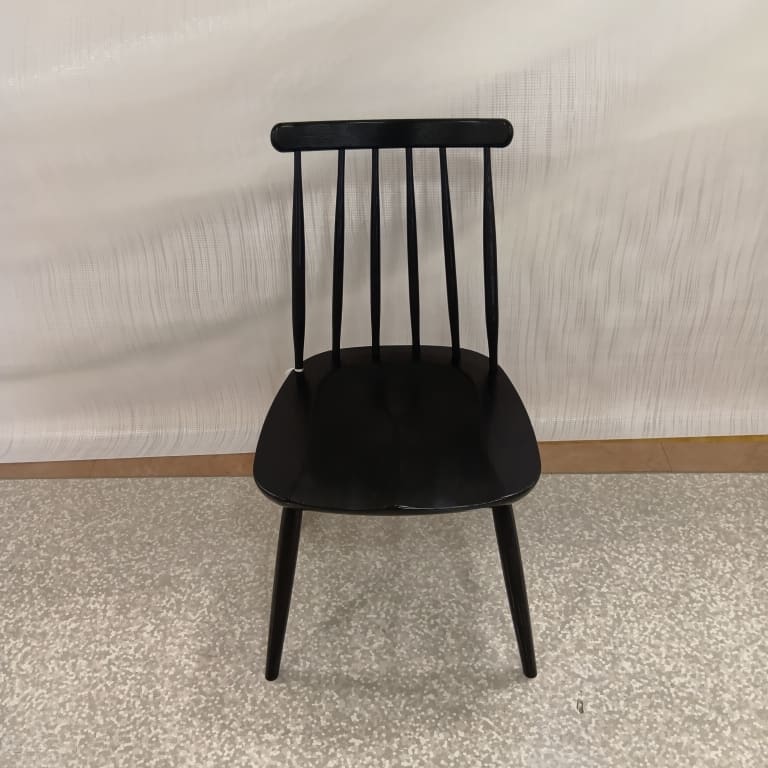 【大和店 関東一部地域限定 展示特価品】 ウィンザーチェア(座クッション付) DC328-1N 板座 DC341-1Z @ランク