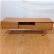 【大和店 関東一部地域限定 展示特価品】 ローボード フォルム150 LBR