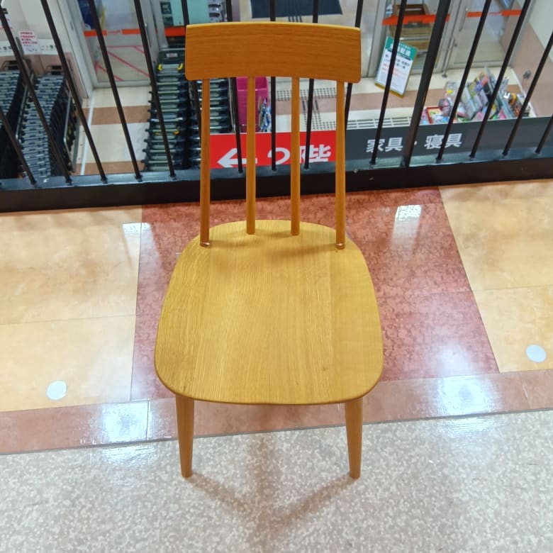 【大和店 関東一部地域限定 展示特価品】 ダイニングチェア ウィンザ VZZ13NH64