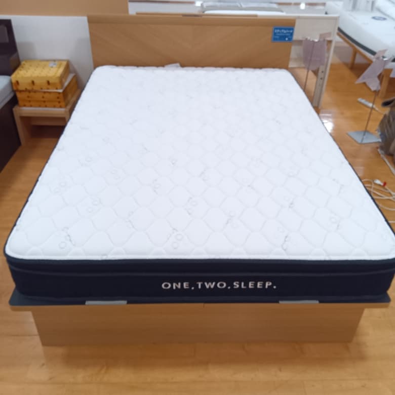 【大和店 関東一部地域限定 展示特価品】 ダブルベッド ダブルマットレスSMH-02 OPKG F LBR 300 ヨコ