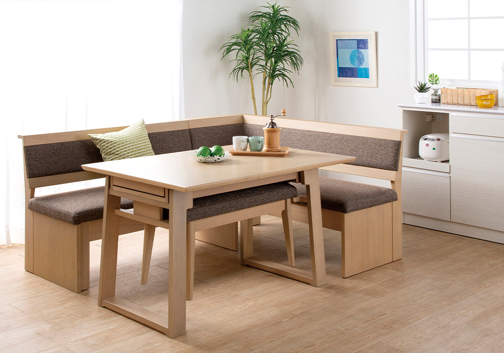 \t@̍ʂ͖̍ړIɍ킹Č߂