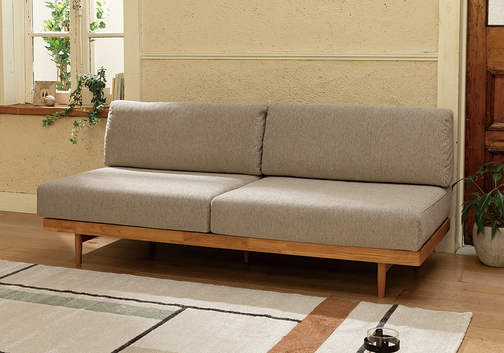 用途に応じて背もたれや肘掛けの有無を選ぶ