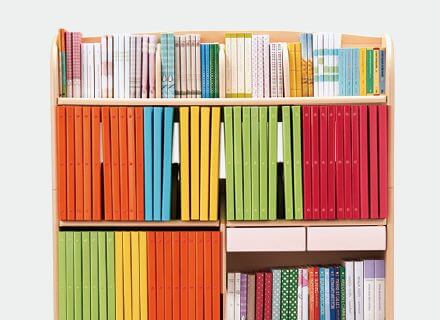 VFtɂA4TCY҂AՂ[܂܂